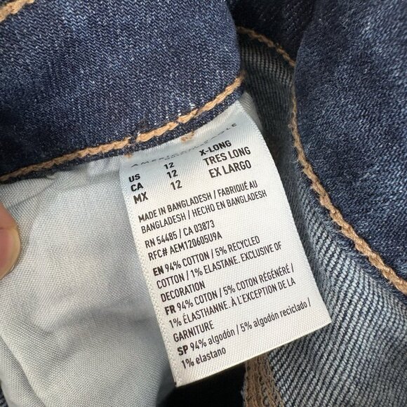 American Eagle Women 12 X-LONG Blue Medium Wash Denim High Rise Stretch Mom Jean - Picture 12 of 13
